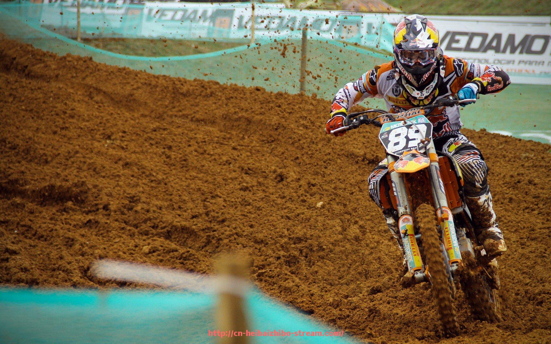 黑白体育直播-如何看待中超联赛的发展与未来前景